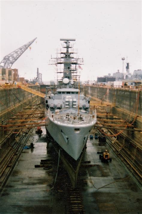 HMS ANDROMEDA | The Leander class frigate HMS ANDROMEDA in d… | Flickr