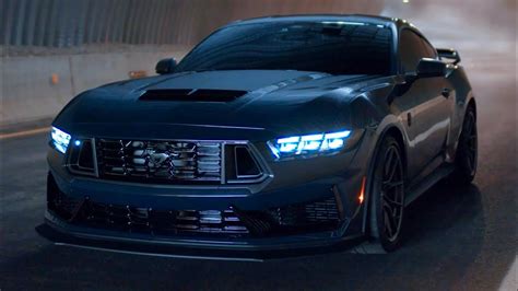 Ford MUSTANG Dark Horse 2024 - FIRST LOOK & details (driving at night) - YouTube