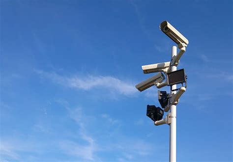 Pros and Cons of Cellular Security Cameras | Cove Security