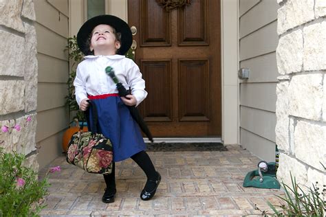 Mary Poppins Costume