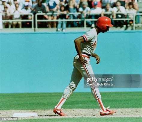 Dodger Mike Scioscia Photos and Premium High Res Pictures - Getty Images