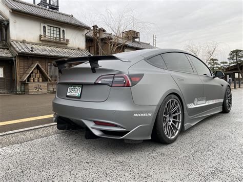 Tesla Model 3 Ascension-R rear spoiler, Japan (Source: Unplugged Performance) - TESLARATI