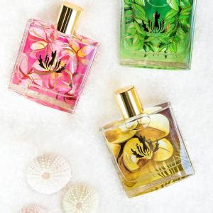 Coconut Vanilla Malie Organic perfume - a fragrance for women and men 2015