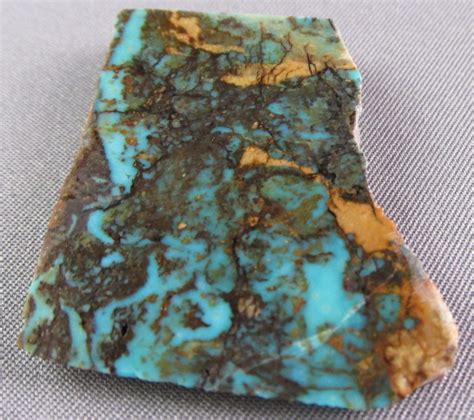 Turquoise Mines identified through characteristics of the mine | Turquoise, American turquoise ...