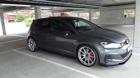 VOLKSWAGEN GOLF / R / GTI - VEHICLE GALLERY