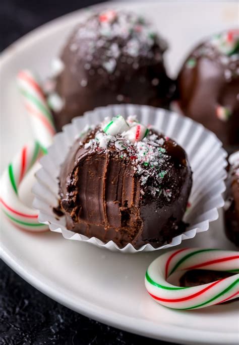 5-Ingredient Peppermint Chocolate Truffles | Baker By Nature | Bloglovin’