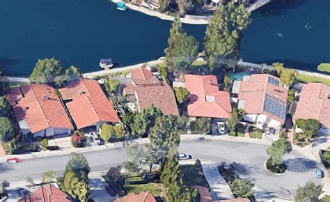 Calabasas Park (not gated) - Calabasas Homes for sale