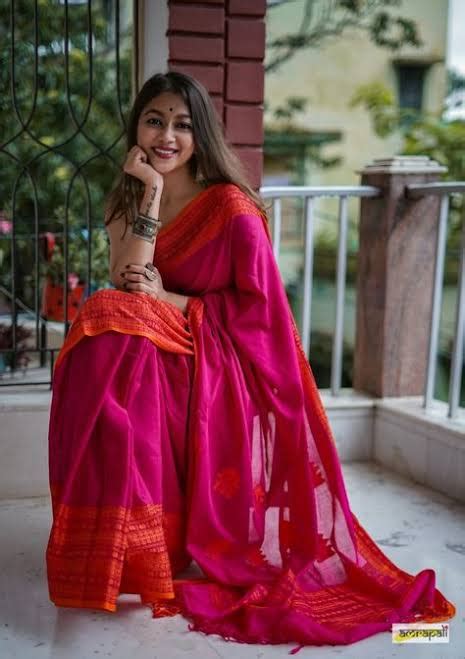 20 Saree Poses For Girls To Make Them Look Gorgeous In Every Photoshoot