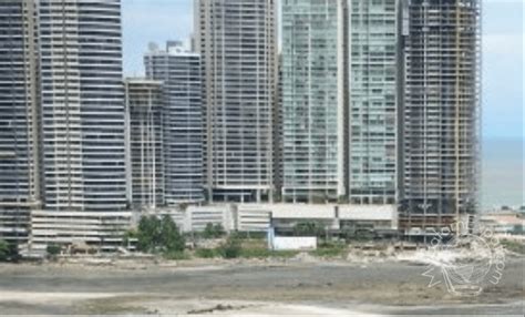 Panama City skyline - My Latam Expat