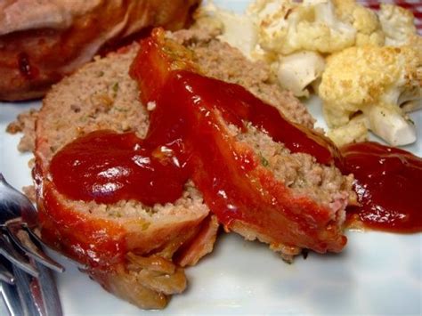 Pioneer Woman Favorite Meatloaf | Recipe | Food network recipes ...