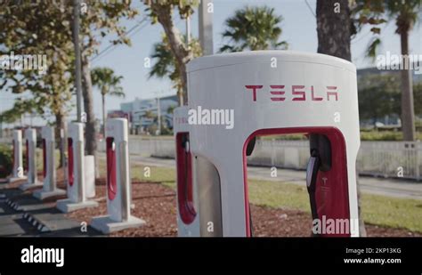 Supercharging stations Stock Videos & Footage - HD and 4K Video Clips - Alamy