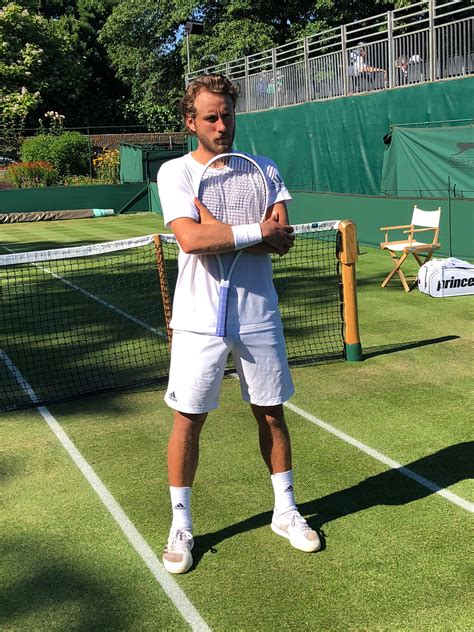 Wimbledon Racquet Style: Lucas Pouille Goes All-In With All-White ...