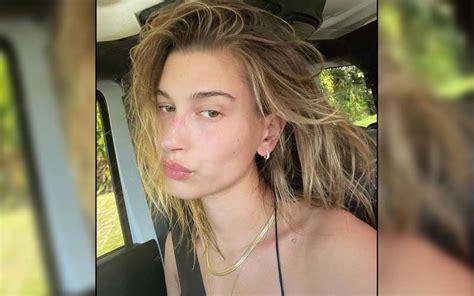 Top 64+ hailey bieber finger tattoos - in.cdgdbentre