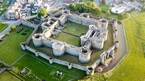 Beaumaris Castle, Wales. : r/Castleporn