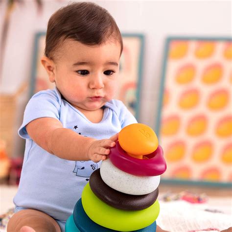 Toys for 6- to 9-month-olds | BabyCenter