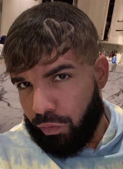 my baby 😭😭 | Drake funny, Drake photos, Drake rapper