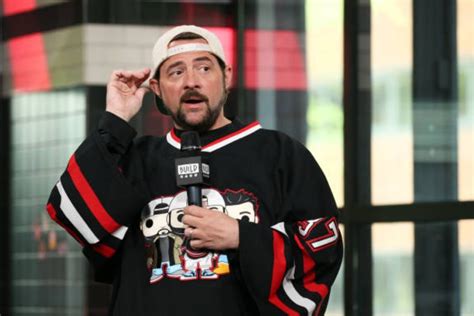 "Silent Bob" actor Kevin Smith shed his iconic hockey jersey wardrobe ...