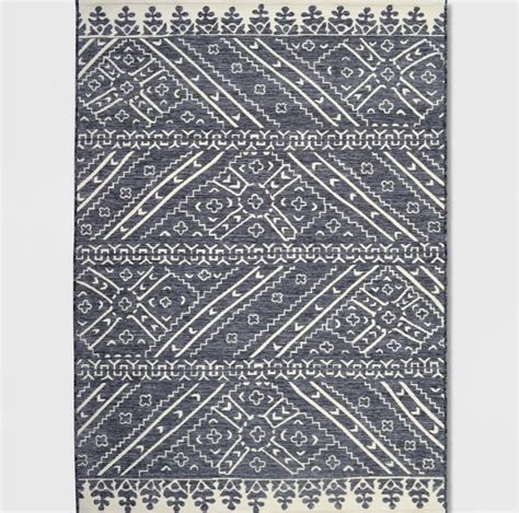 Boho Outdoor Rugs: This Summer's Must-Have Outdoor Decor