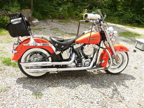 White wall tires - Harley Davidson Forums