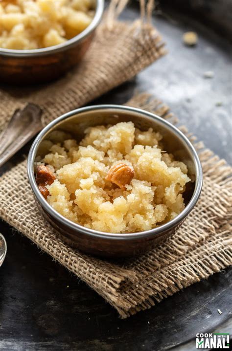 Sooji Halwa - Cook With Manali