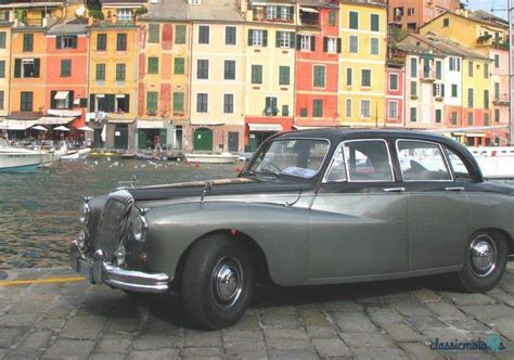 1961' Daimler Majestic Major for sale. Italy