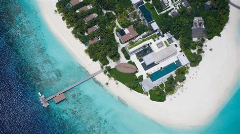 35 Beautiful Aerial Photos of the Maldives' Island Resorts | Island ...