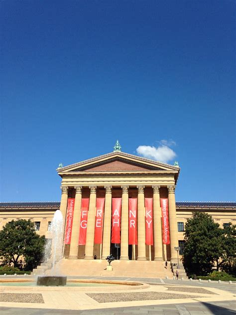 Visit: The Famous Rocky Steps {Philadelphia, PA}