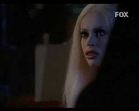 Charmed- pheobie turns to a banshee - YouTube