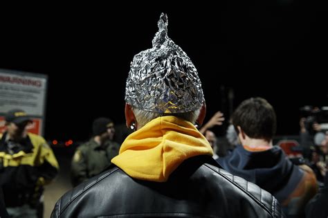 History of tin foil hat - hoolipanel