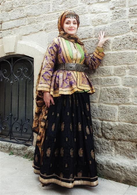 Azerbaijani traditional clothing from Shamakhi region, XIX century | Kläder