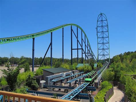 Kingda Ka - Six Flags Record-Breaking Coaster