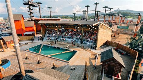 Top 5 Exciting Pigeon Forge Attractions You Need to Visit Now!