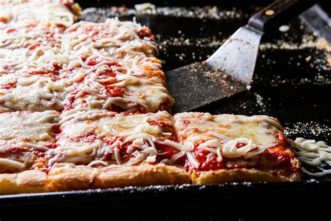 Pittsburgh's Unique Pizza Styles and Where You Can Get Them | Pittsburgh Magazine