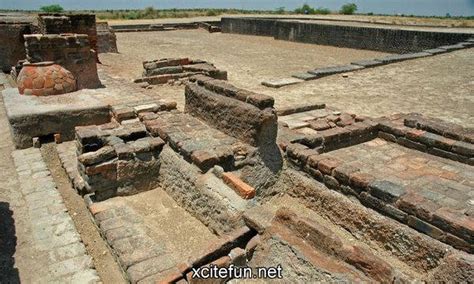 Lothal Ancient City - Gujarat India - XciteFun.net