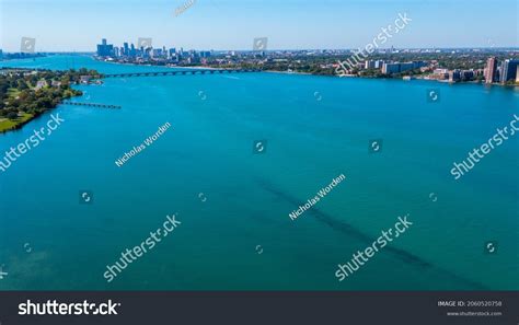 442 Detroit riverfront Stock Photos, Images & Photography | Shutterstock