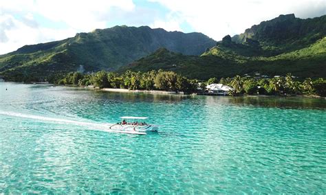 Moorea Hilton Overwater Honeymoon | Tahiti.com