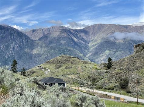 Keremeos Lower Tower Trail (Pincushion Trailhead) — Exploratory Glory Travel Blog