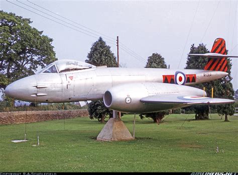 Gloster Meteor F8 - UK - Air Force | Aviation Photo #2730075 | Airliners.net