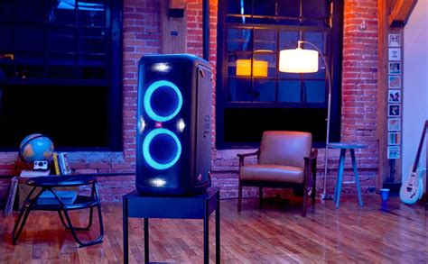 JBL Partybox 300 Review: It Gets the Party Started - Techsive