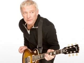 Alex Lifeson biography, birth date, birth place and pictures