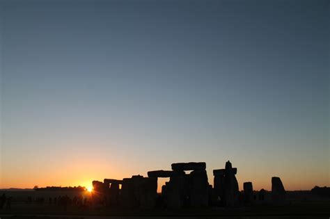 Vernal (Spring) Equinox at Stonehenge. | Stonehenge Stone Circle News ...