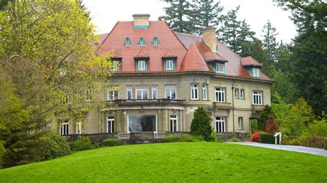 Historical Pictures: View Images of Pittock Mansion