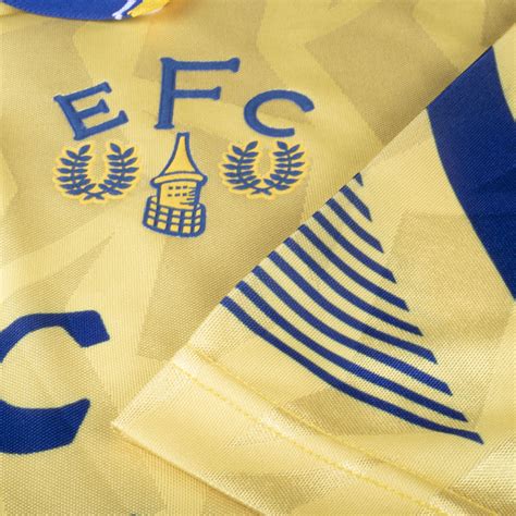 Everton 1990-91 Retro Football Jersey | Vintage Football Club