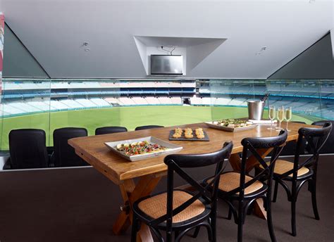 Premium event hospitality - MCG corporate suite leasing