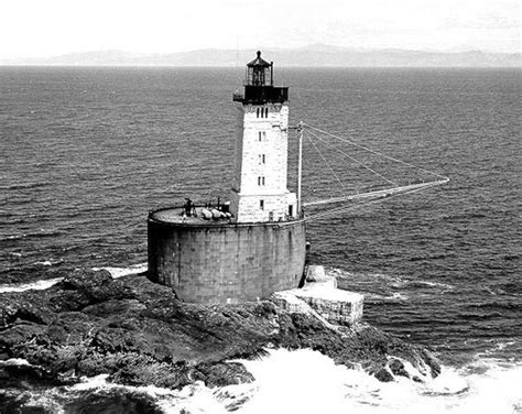 10 Abandoned Lighthouses With Strange & Tragic Histories - Urban Ghosts ...