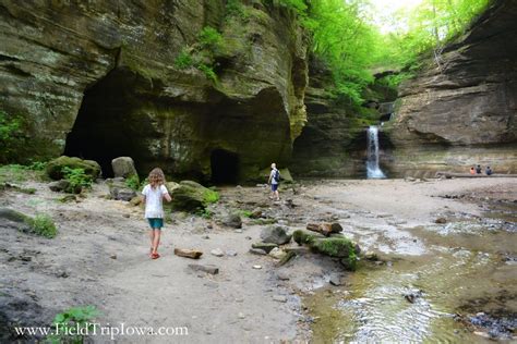 Amazing Family Hike in Matthiessen State Park - Illinois - Field Trip Iowa