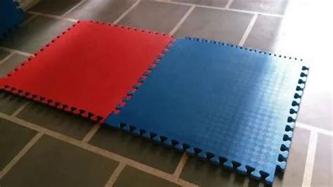 Blocks KABADDI MAT, Thickness: 20-50 Mm, Mat Size: 1 X 1 Meter at Rs ...