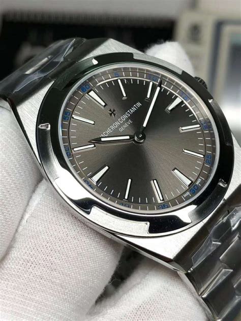 XF Factory Replica Vacheron Constantin Overseas Ultra-thin 2000V with ...