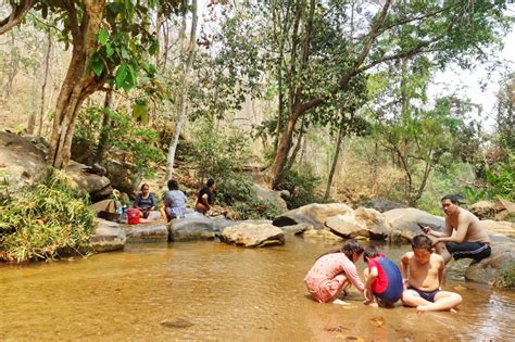 The Most Famous Waterfalls in Chiang Mai : Chiang Mai Waterfalls