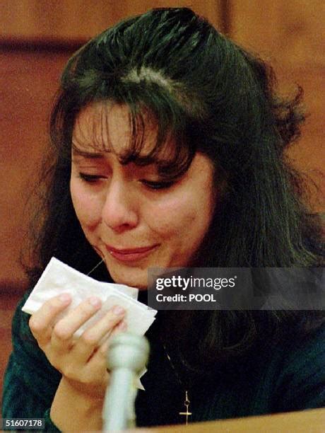 71 Lorena Bobbitt Trial Stock Photos, High-Res Pictures, and Images - Getty Images